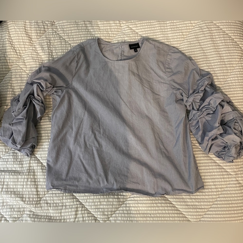 Who What Wear. Size M. Blouse.